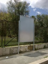Impianti Pubblicitari e Poster per Affissioni - Fornitura Stendardi pubblicitari