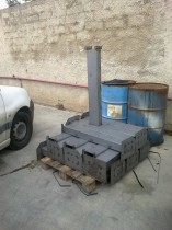 Impianti Pubblicitari e Poster per Affissioni - Particolari di Stendardi pubblicitari