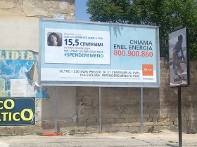 Impianti Pubblicitari e Poster per Affissioni - Realizzazione Cartelli e Cartelloni pubblicitari 6x3